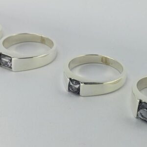 Sterling Silver Ladies Ring | Spinel | Sterling Silver