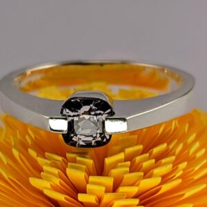 Sterling Silver Ladies Ring | Spinel | Sterling Silver