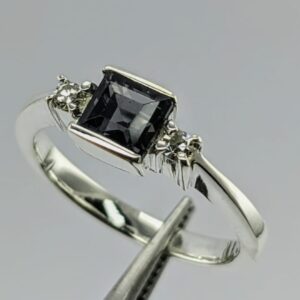 Sterling Silver Ladies Ring | Spinel | Sterling Silver